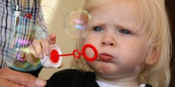 Търсят приемни семейства във Варна