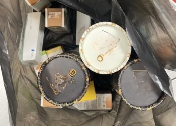 В спецоперация полицаи иззеха лекарства, забранени за продажба в България