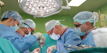 Исторически пробив: ВМА успешно извърши първите си бъбречни трансплантации