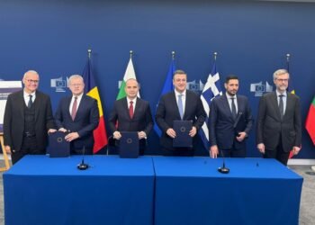 България, Гърция и Румъния развиват ускорено транспортната ос между Егейско и Черно море