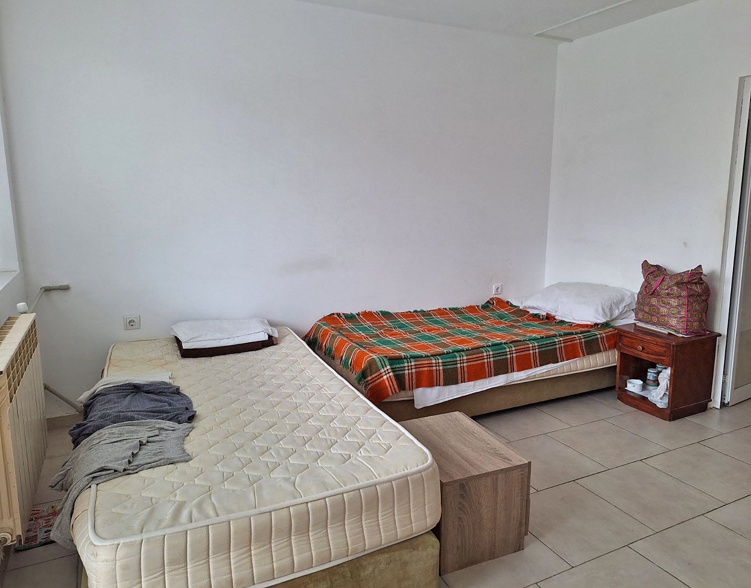 Обход на социални екипи в Варна и настаняване на хора в нужда заради студеното време