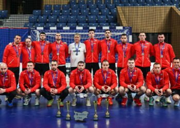 Трикольорите срещат Турция в хандбален евродуел в „Арена Шумен”