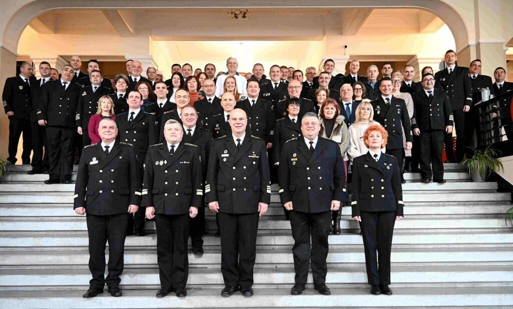 Тържествено честване в Командването на Военноморските сили във Варна
