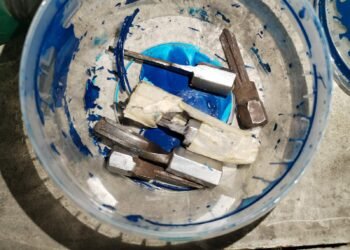 Петима мъже са с обвинения от Oкръжна прокуратура – Варна за участие в престъпната дейност с крадени автомобили