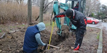 Поставят модерно енергоспестяващо осветление в кв. „Чайка“