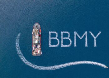 145 години ВВМУ „Н. Й. Вапцаров“ бяха отбелязани сред ледовете на Антарктида