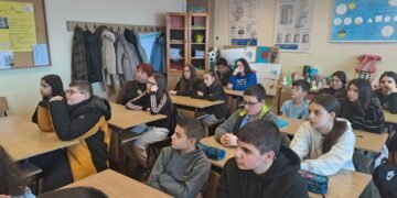 Седмокласници от ОУ „Стоян Михайловски“ – Варна участваха в среща за превенция на наркотиците