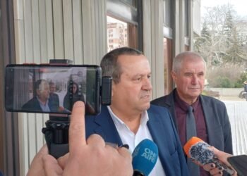 Във Варна: Адемов гарантира пенсиите и социалните плащания