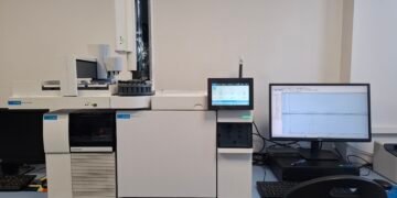 Агенция „Митници“ успешно финализира проект за модернизация на лабораторното оборудване