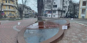 Археологическият обект в Шишковата градинка във Варна с поставен защитен капак