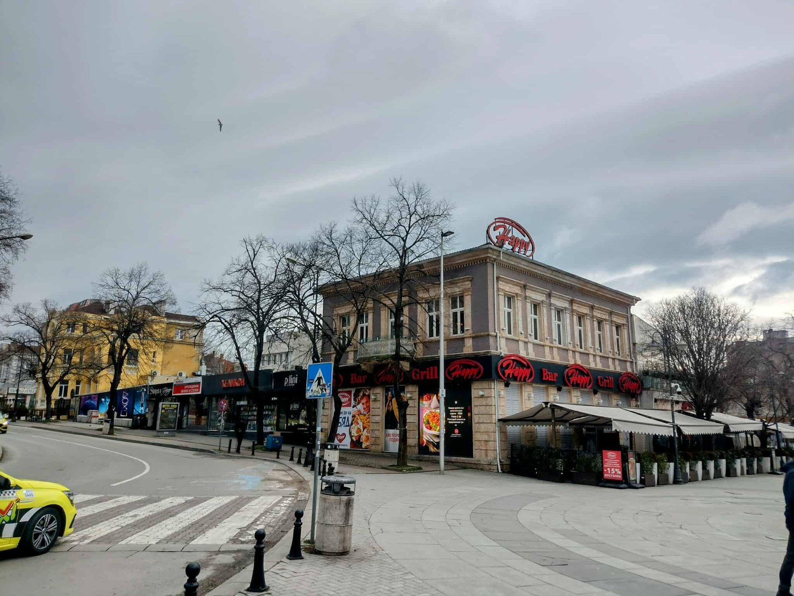 Централната част на Варна по бул. „Княз Борис I“, където предстои разглеждане на проект за нова сграда