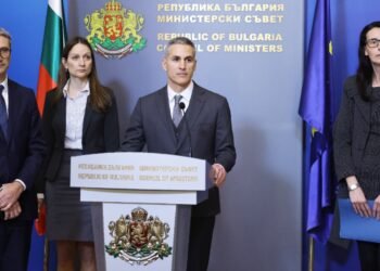 Премиерът Андрей Гюров: Цената на водата е заложена бомба към служебното правителство 