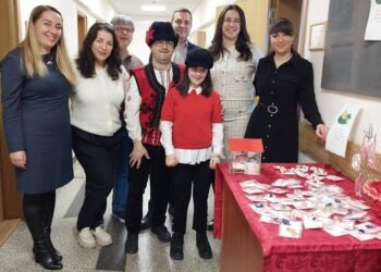 Благотворителен щанд „Мартеници с кауза“ бе разкрит в Районен съд – Варна