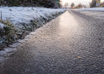 Зимен пътен участък с риск от заледяване по пътя Добрич – Варна