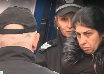 Садистите Детелин и Анита приели постоянния арест като защита от общественото недоволство (ВИДЕО)