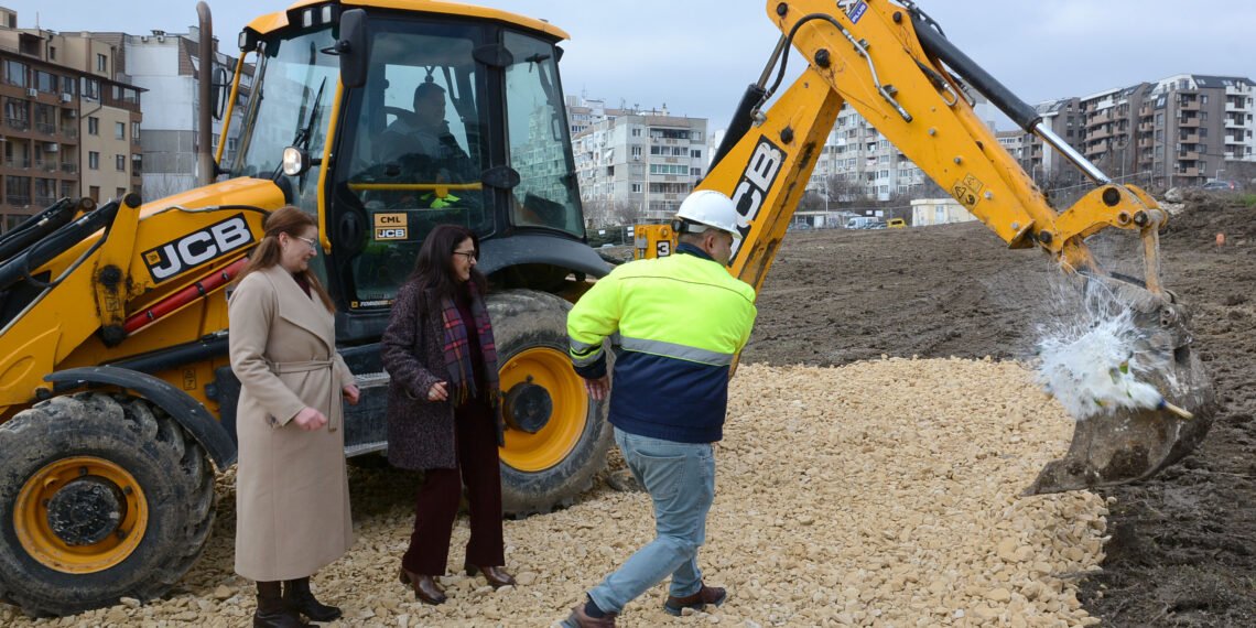 Започва строителството на три нови сгради за социални и интегрирани здравно-социални услуги във Варна