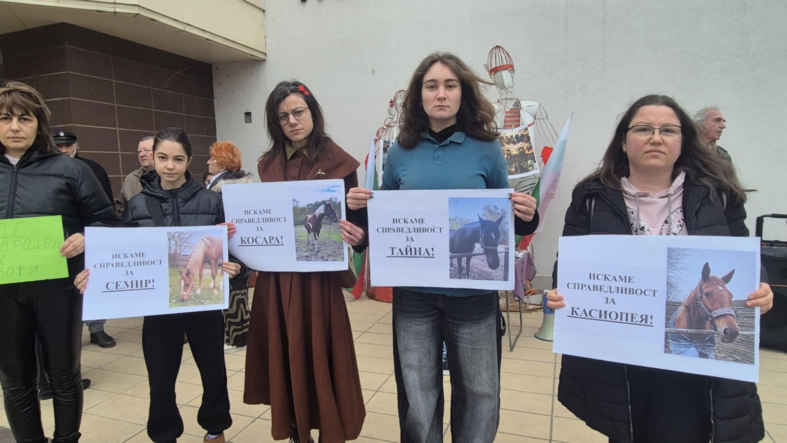 Протест във Варна срещу застрояване на терена на „Фанагория“