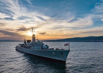 Преустановиха за днес издирването на рибарския кораб ВН 8112 край Маслен нос