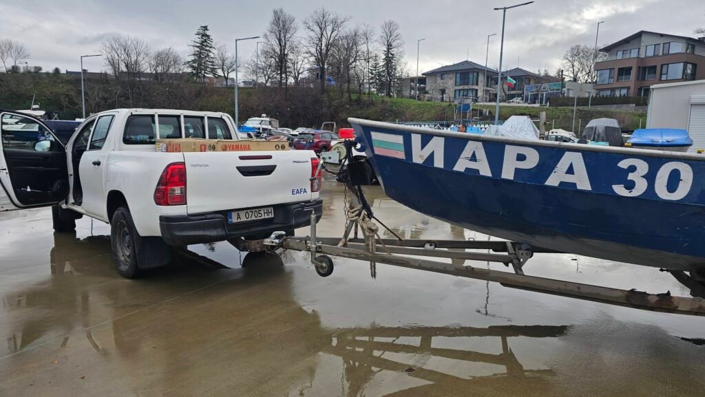 Патрулна лодка на ИАРА в Черно море с нов извънбордов двигател
