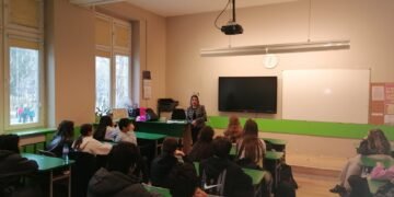 Прокурори от Окръжна прокуратура – Варна стартираха втория етап от образователната програма на ВСС в три училища