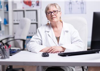 43 общини получават финансиране за изграждане на 100 модерни амбулатории