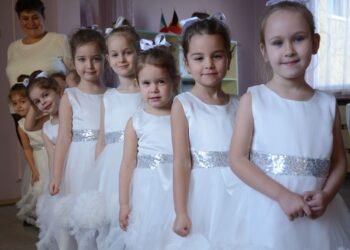 Малчугани от ДГ „Крилатко“ във Варна отбелязаха Международния ден на доброто