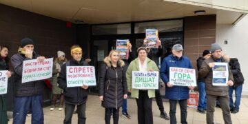 Жители на Галата и Аспарухово на протест срещу презастрояването и унищожаването на горските терени във Варна