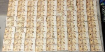 Гранични полицаи от Каварна задържаха за разпространение на наркотици мъж и жена с голяма сума пари