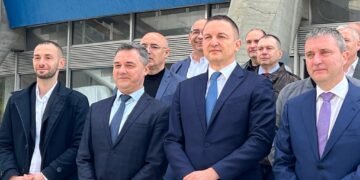 Коалиция ГЕРБ – СДС регистрира листата си за 3 МИР – Варна, начело е Владислав Горанов (ВИДЕО/СНИМКИ)