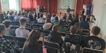 Съдия от Апелативен съд – Варна предупреди ученици за риска от фентанил и синтетични наркотици