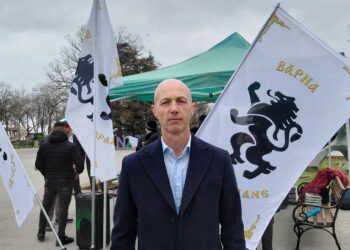 „Възраждане“ откри кампанията си във Варна с послание за независима България