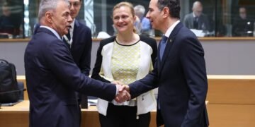 Министър Игнатов: Приоритет е да улесним достъпа на учените до програма „Хоризонт Европа“