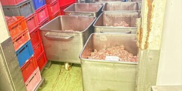 Близо 6 тона негодни храни в Димитровград ще бъдат унищожени