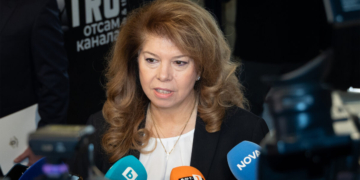 Президентът Илияна Йотова: За България няма непосредствена заплаха от ситуацията в Близкия изток, няма основание за напрежение сред хората