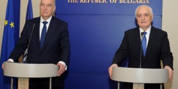 Гърция изпраща „Пейтриът“ и F-16 за охрана на българското въздушно пространство