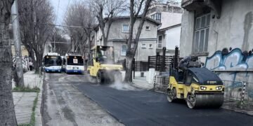 Повече пари за улиците във Варна: Трикратно увеличение за кърпене на дупки и тротоари