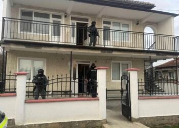 КПП-та и масови проверки във Варна – десетки нарушения и задържани (СНИМКИ)