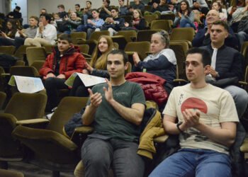 Варна е домакин на XLII Национална олимпиада по информатика – 140 ученици от 17 града в битка за националния отбор