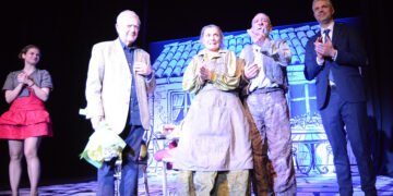 Във Варна представиха премиерата на „Деца на света“ на Стефан Цанев навръх Международния ден на театъра