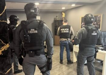 ГДБОП неутрализира престъпна група за рекет, действала чрез насилие, изнудване и отвличане (ВИДЕО/СНИМКИ)