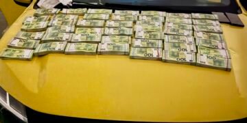 ГДБОП иззе над 1,2 милиона фалшиво евро (ВИДЕО/СНИМКИ)