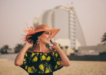 Варненка изтегли “късата клечка” при мечтана екскурзия в Дубай, очаква компенсация от туроператора