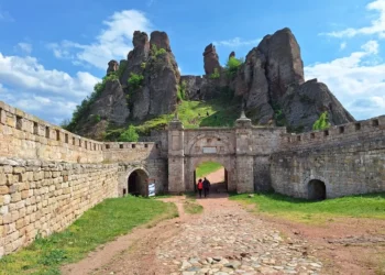 Представители на Община Варна участват в работна среща на туристическия сектор в Белоградчик