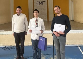 Ученици от МГ „Д-р Петър Берон“ – Варна с медали от национално състезание по физика