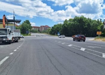 Депутат пита: Защо път Е-87 отново е разбит след ремонти и милиони левове?