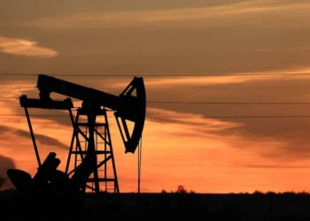 Руският петрол се връща в продажба: САЩ разрешават износ до април