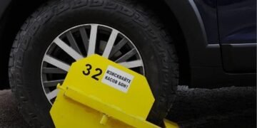 41-годишен мъж задържан за срязана скоба на автомобил в „Синя зона“ във Варна