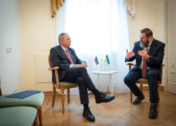 Министър Игнатов подписа споразумение за Болградската гимназия – гарантирано обучение на български език в Украйна