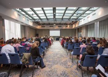 Учители по чужди езици във Варна изграждат мост между учебното съдържание и съвременните технологии 