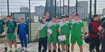 Отборът на V ГПЧЕ „Йоан Екзарх“ е №1 по мини футбол за VIII-X клас в „Ученическа купа Варна 2026“